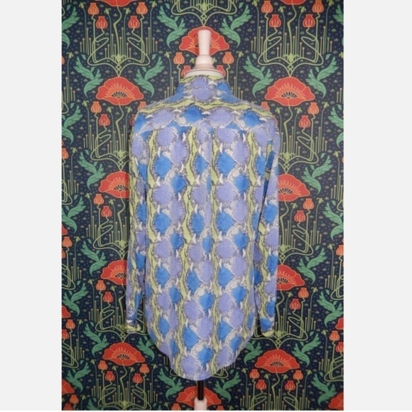 Equipment Femme Blue Green Python Snakeskin Print Silk Button Down Top Shirt - Picture 4 of 4